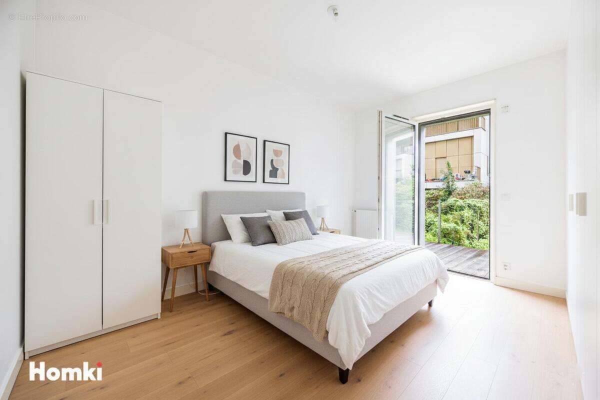 Appartement à PARIS-19E