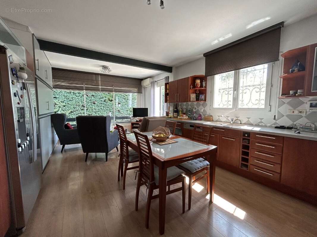 Maison à SAINT-GELY-DU-FESC