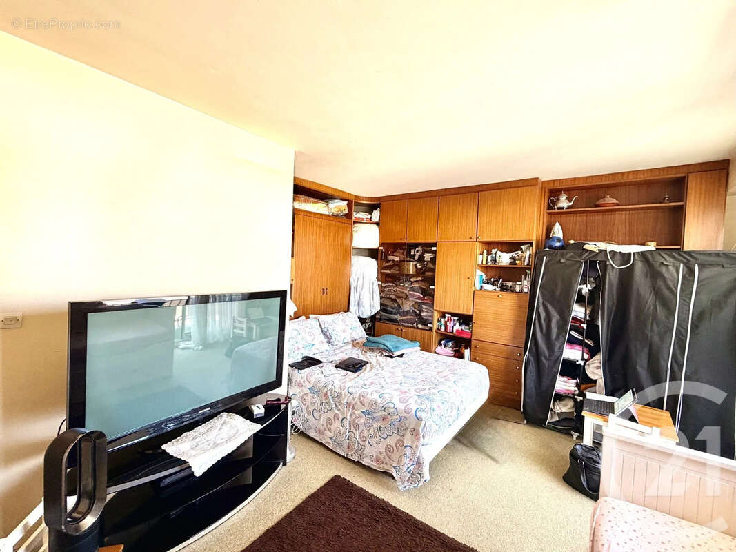 Appartement à CLICHY