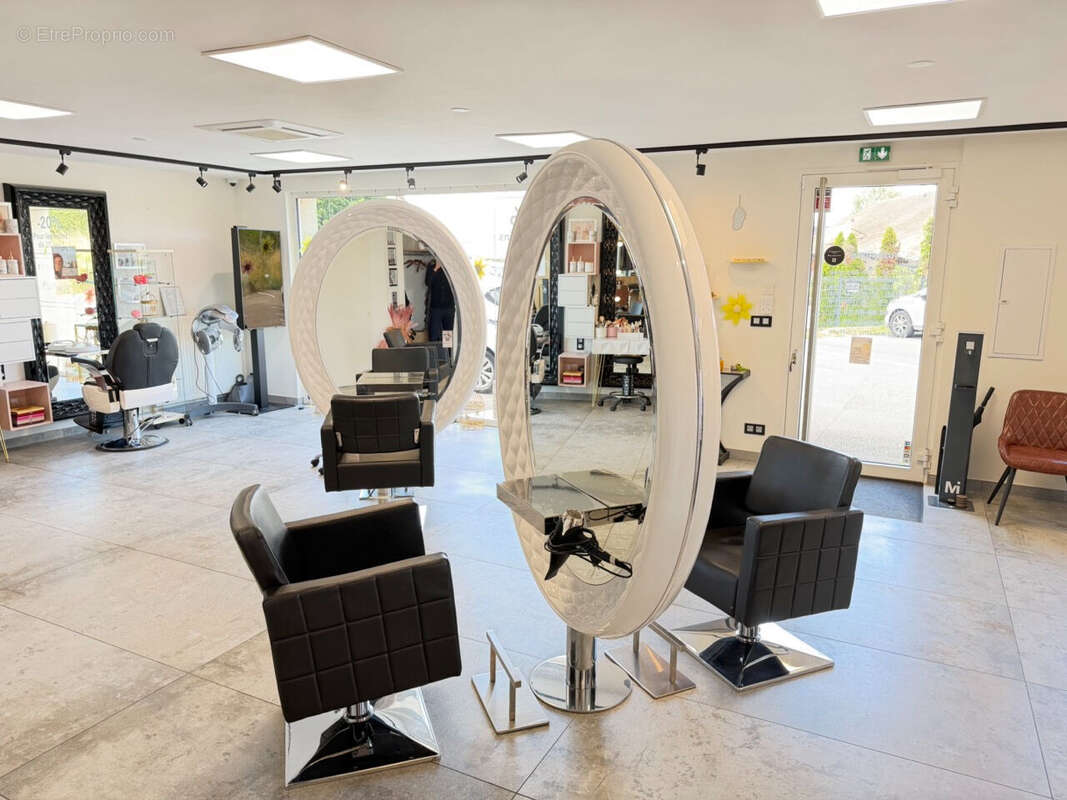 Fonds de commerce Salon de Coiffure Altkirch axe passant - photo 3