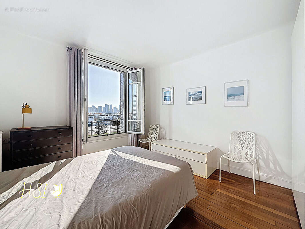Appartement à BOIS-COLOMBES