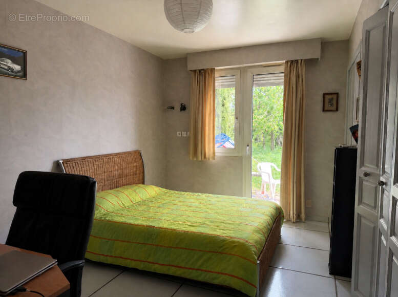 Maison à LA TOUR-EN-JAREZ