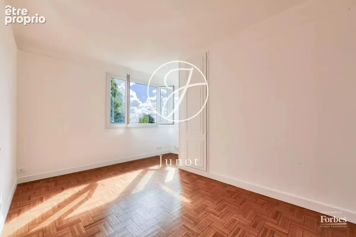 Saint-Cloud - VAL D'OR - Duplex 161.29m² - 4 chambres - Terrasses 120 m² - photo 18