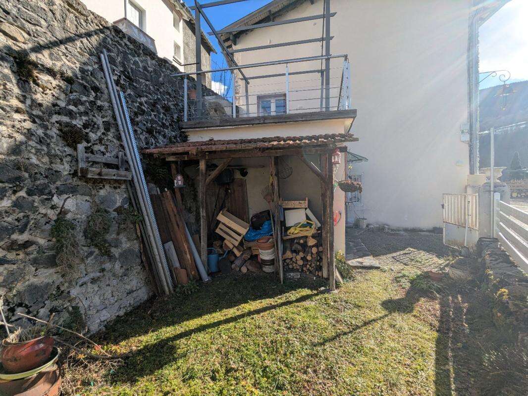 Maison à CAUSSOU