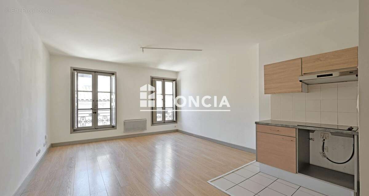 Appartement à BEAUCAIRE