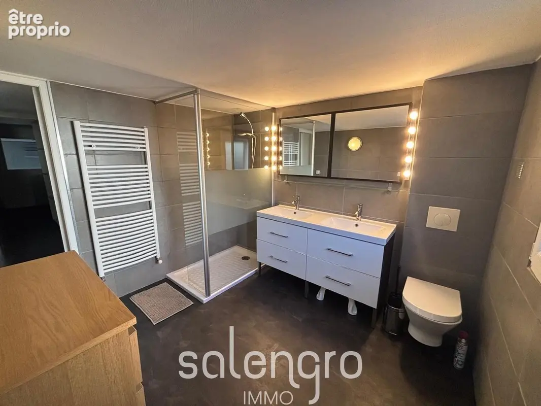Appartement 5 pièces 150 m² à vendre à Villeurbanne (69100) - photo 8