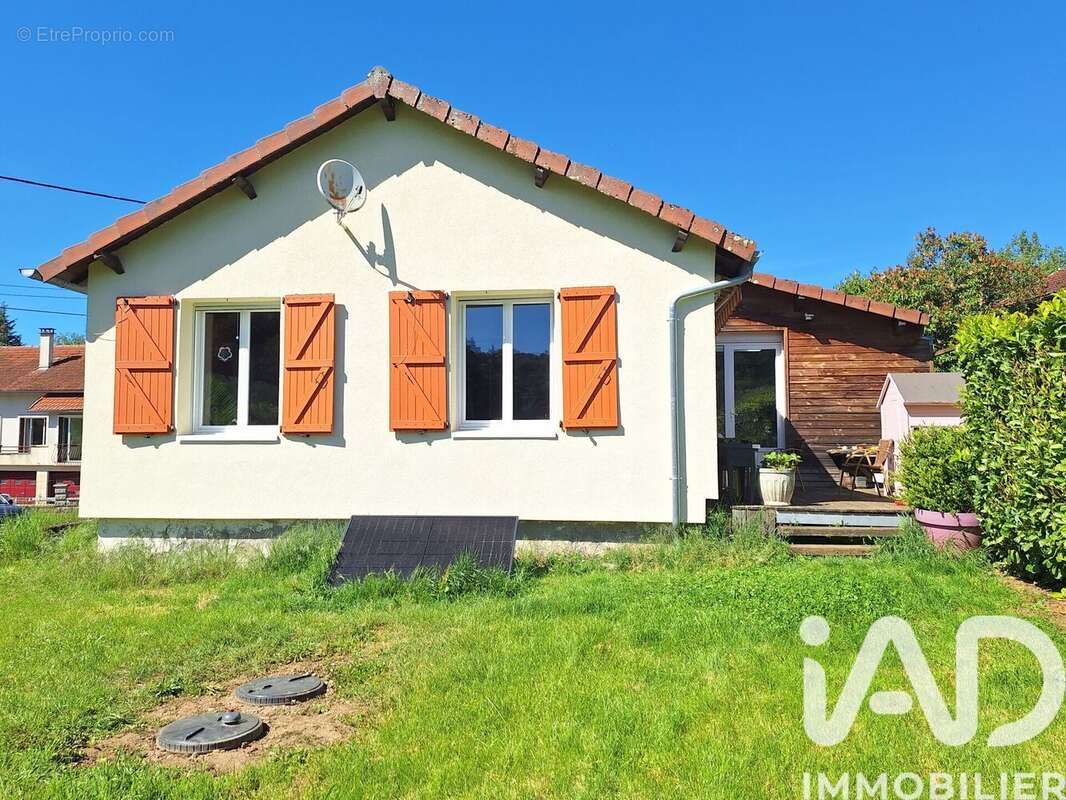 Photo 2 - Maison à YTRAC