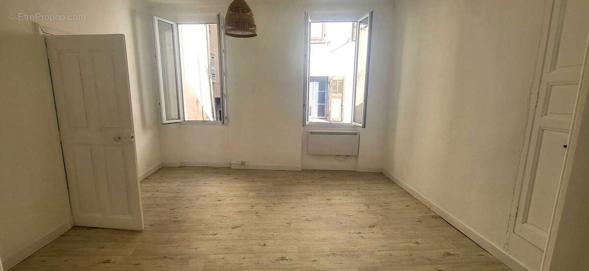 Appartement à CALLAS