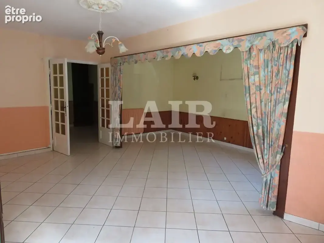 Maison à vendre à Saint Cyr En Pail - Réf: A15746 - photo 2