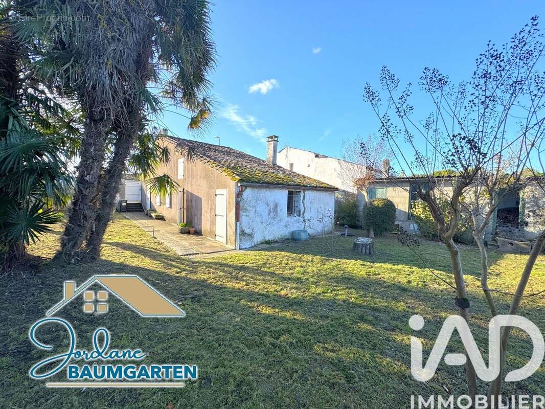 Photo 2 - Maison à CHENAC-SAINT-SEURIN-D'UZET