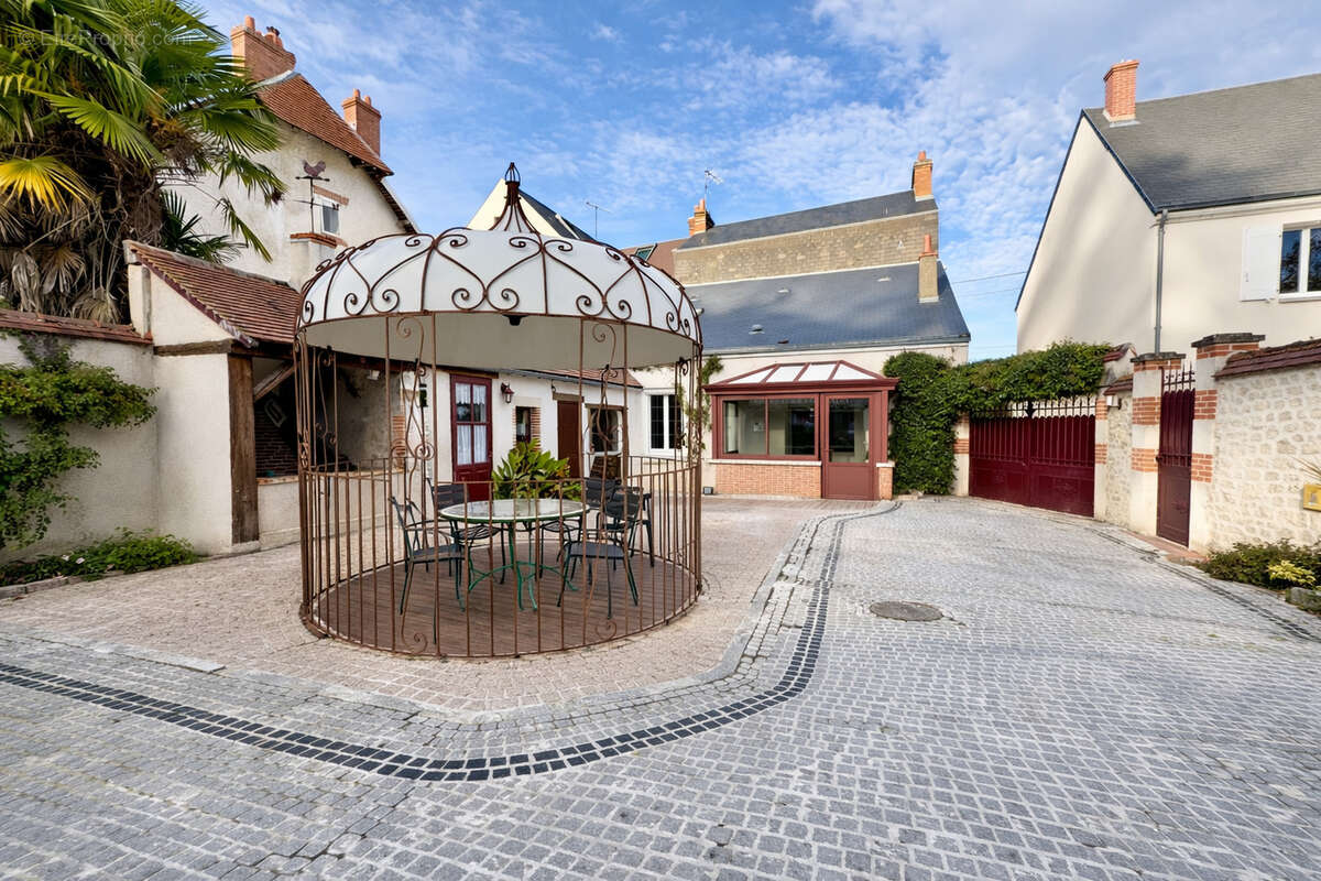 Maison à CHECY
