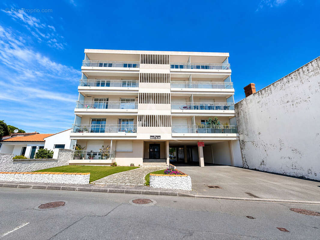 Appartement  Type T3  coeur de ville - photo 2
