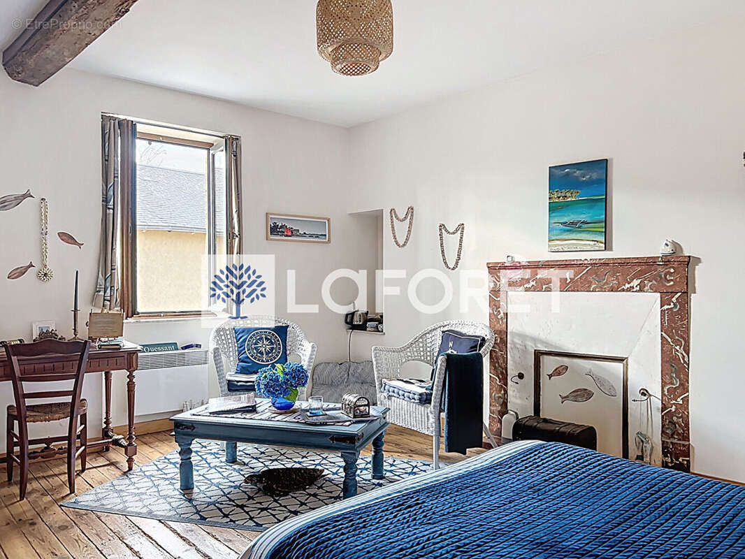 Maison à ASSAIS-LES-JUMEAUX