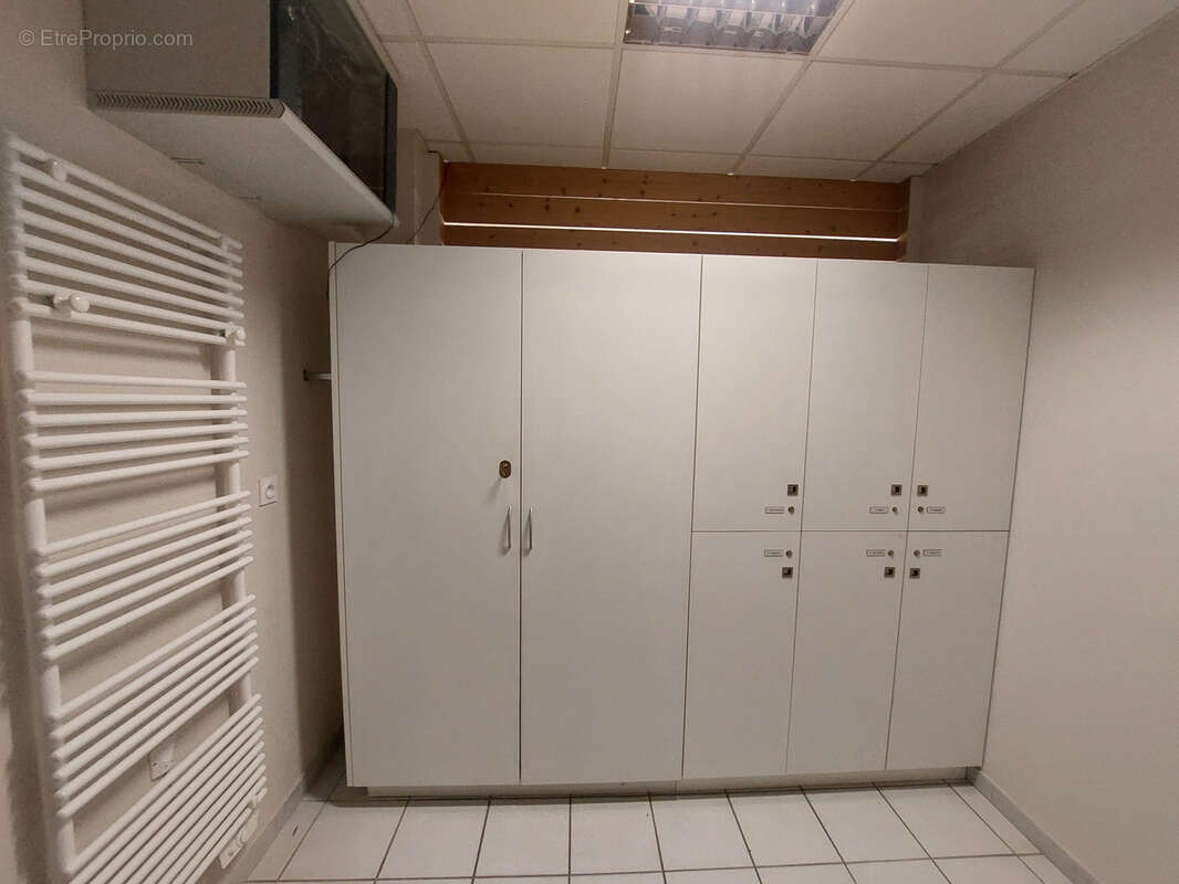 À vendre   Bureaux professionnels en centre de Villefranche - photo 10