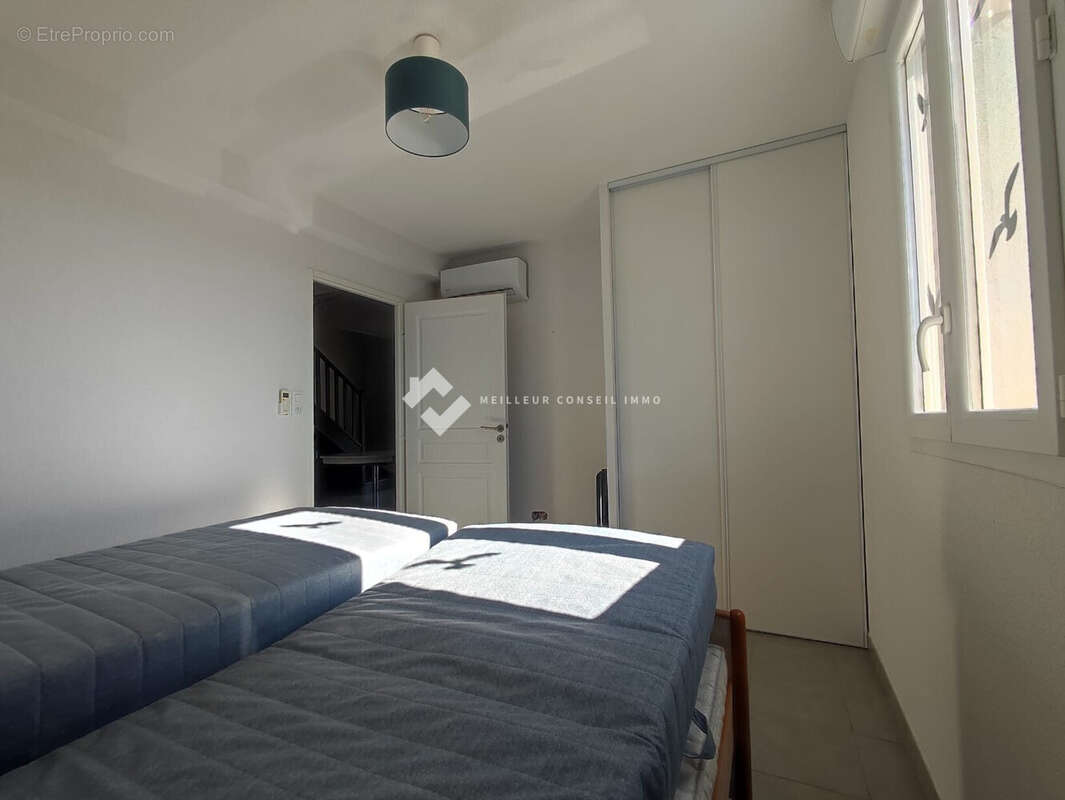 Appartement 106 m² à Fleury  - photo 5