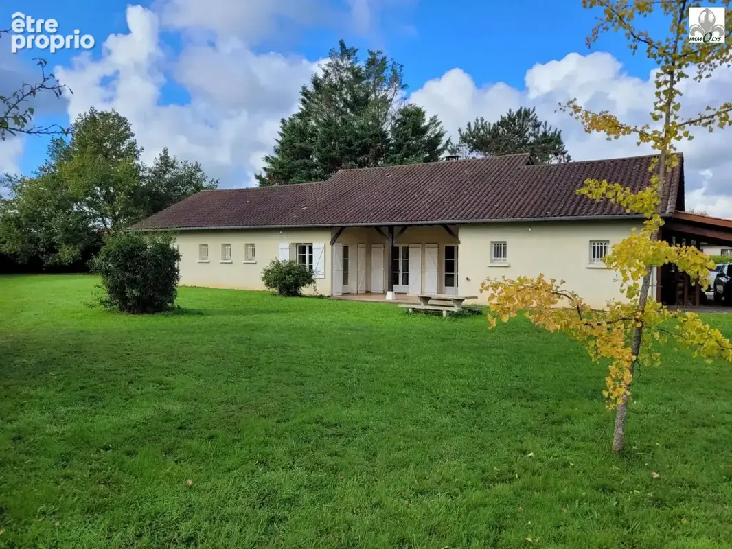 Vaste maison de plain pied - photo 2