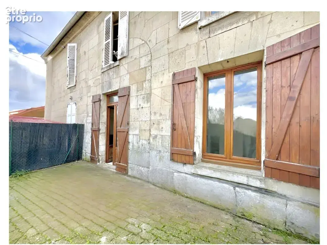 Appartement à BELLEU