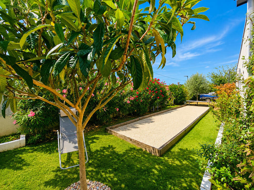 Maison plain pied avec piscine - photo 6