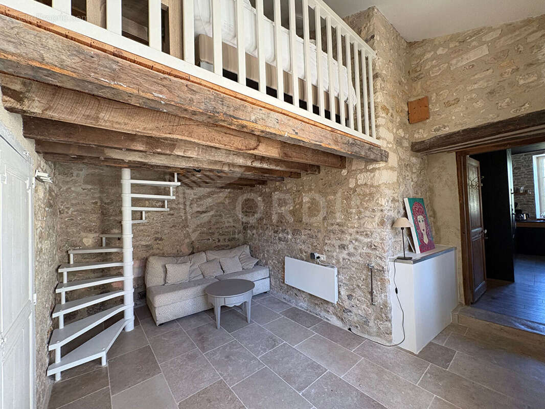 Maison à CHABLIS