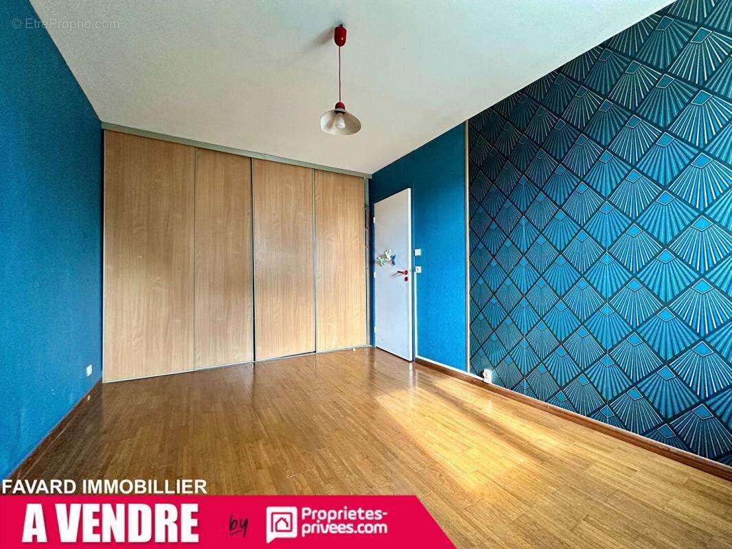 Grande maison familiale 238 m² - 7 chambres - jardin & garages - Brive-la-Gaillarde - photo 9