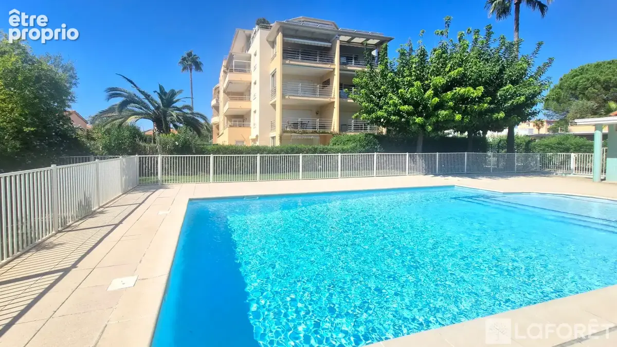 Appartement à FREJUS
