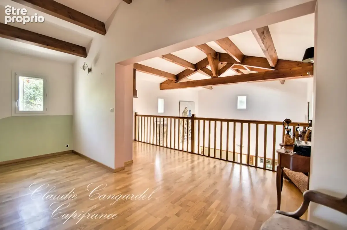 Maison à vendre de 217 m² au calme, sur plus de 2 100 m² de parcelle, à 7 min de Châtelaillon-Plage - photo 18
