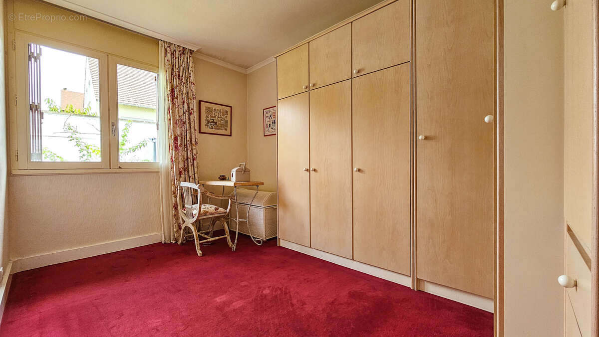 Maison à SARTROUVILLE