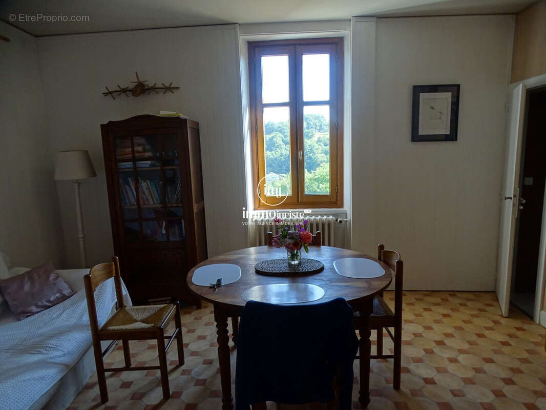Maison à SAINT-JUNIEN