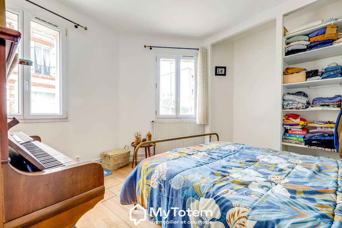 BAS MONTREUIL   À quelques minutes du métro   Appartement 3 pièces avec espace aménagé en sous-sol   86 m2 au - photo 6