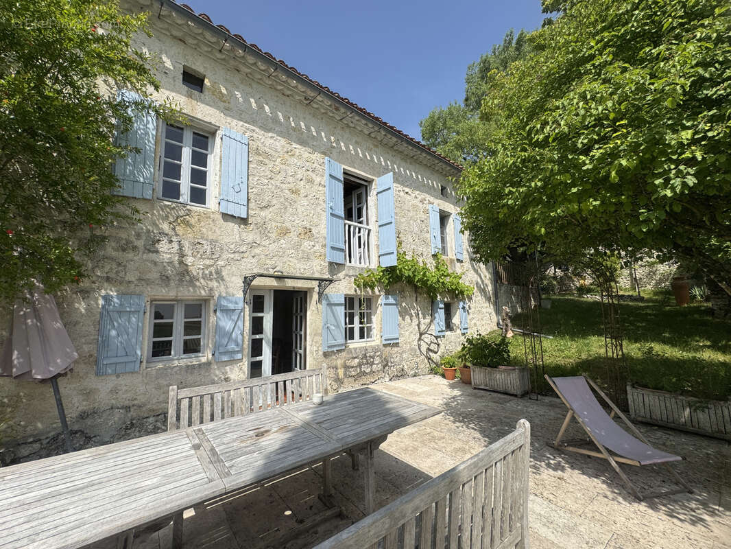 Maison à TOUFFAILLES