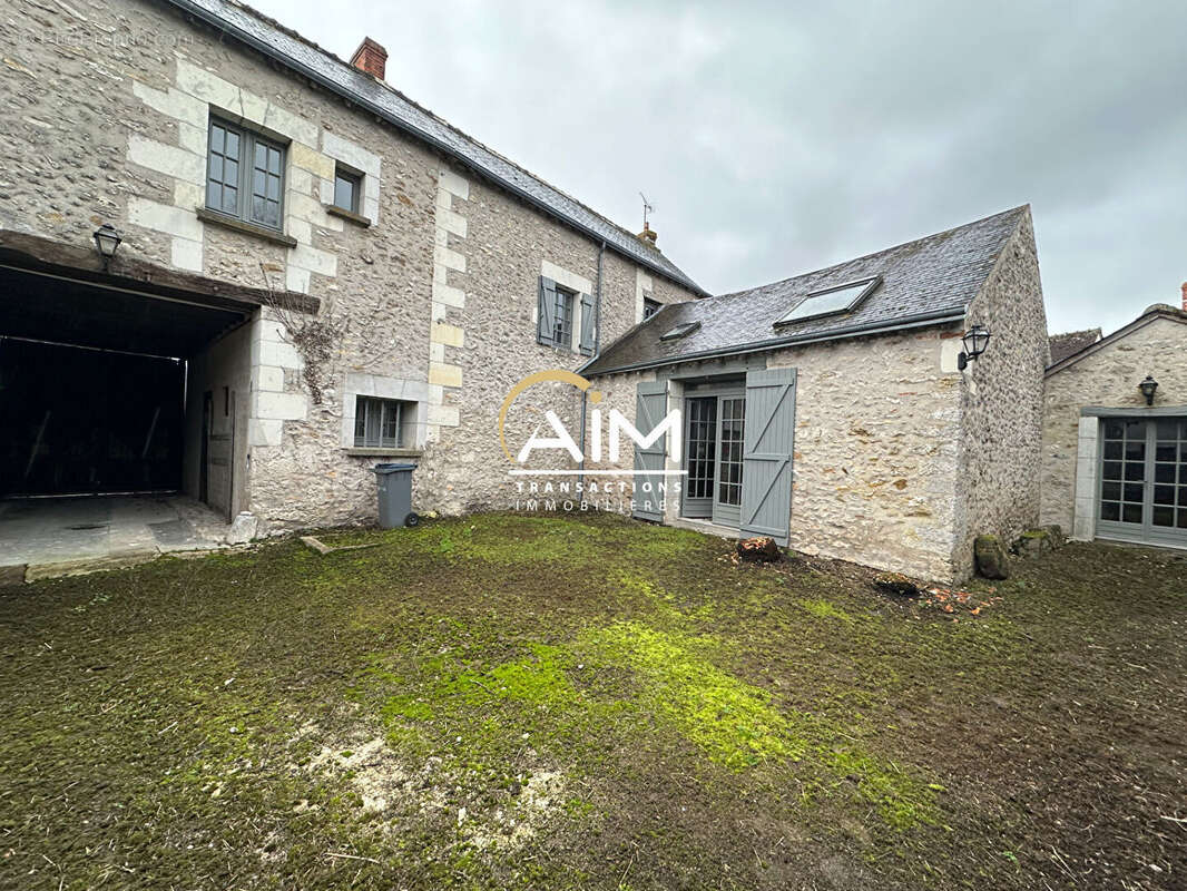 Maison à ATHEE-SUR-CHER