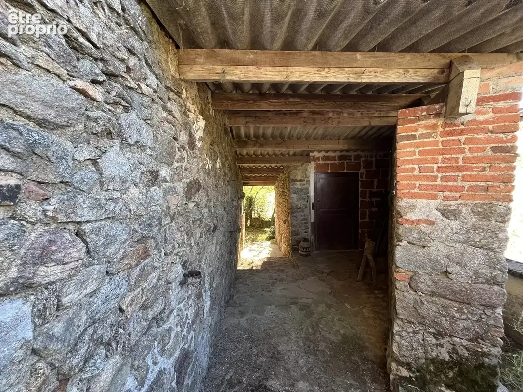 Maison de charme avec grange attenante et parcelles de terrains - photo 11