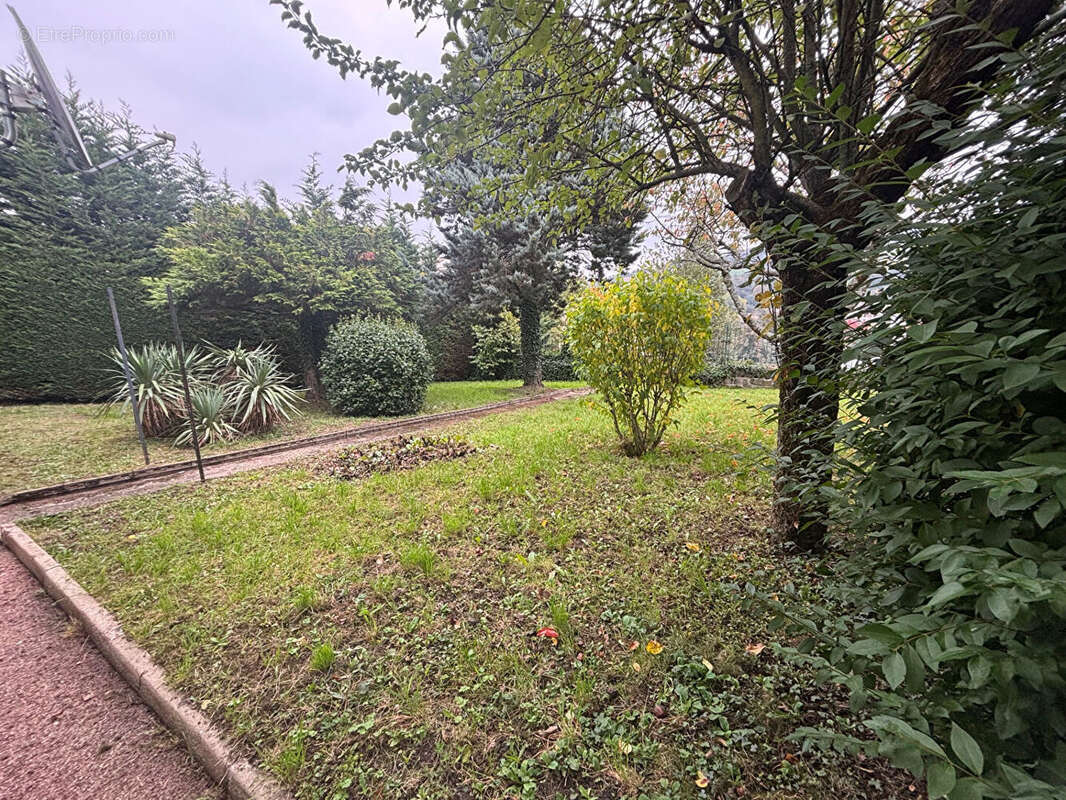 Maison à SAINT-ETIENNE