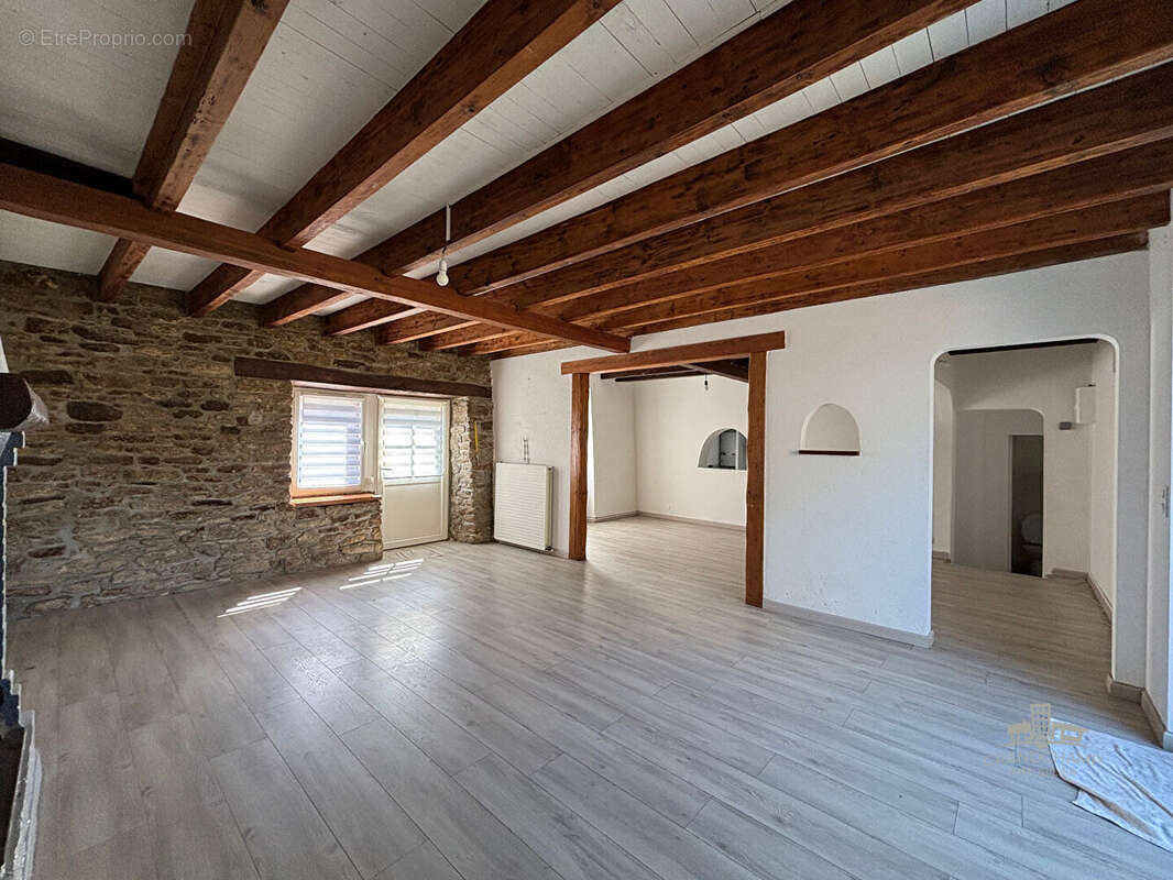 Maison à TREILLIERES