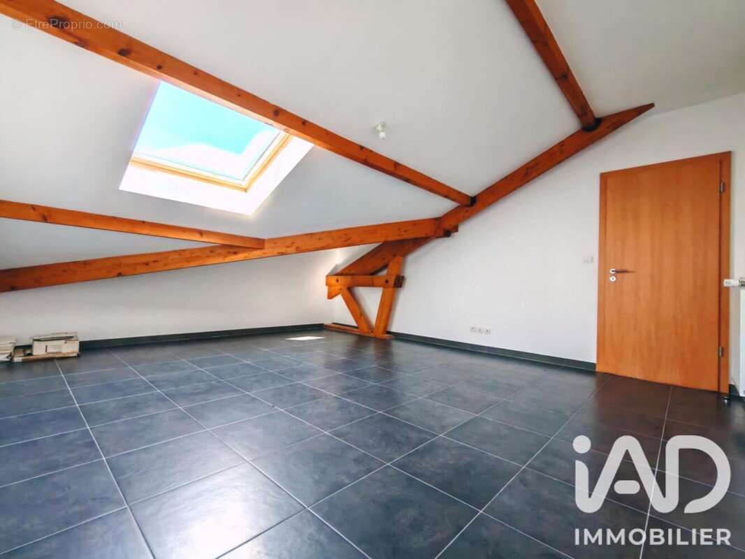 Appartement 60 m² à Herserange  - photo 8