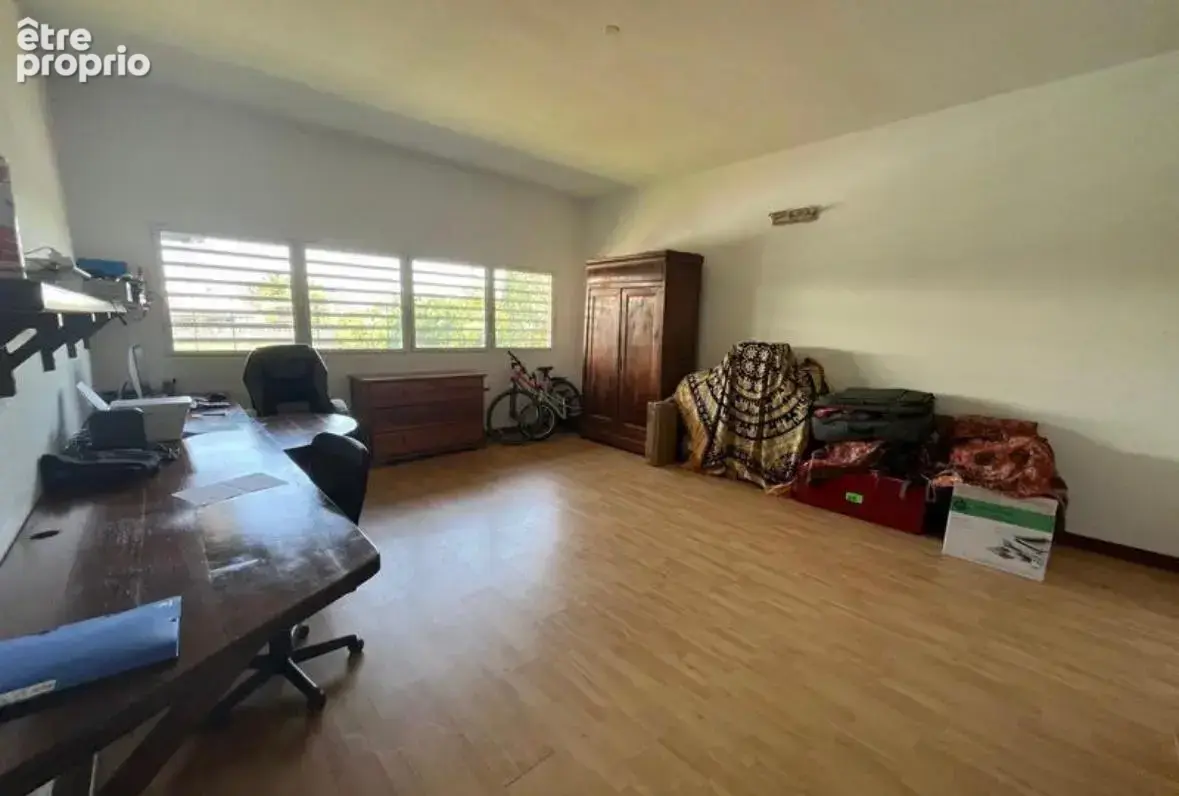 Villa T5 avec piscine, dépendance et bureau   Rémire-Montjol - photo 5