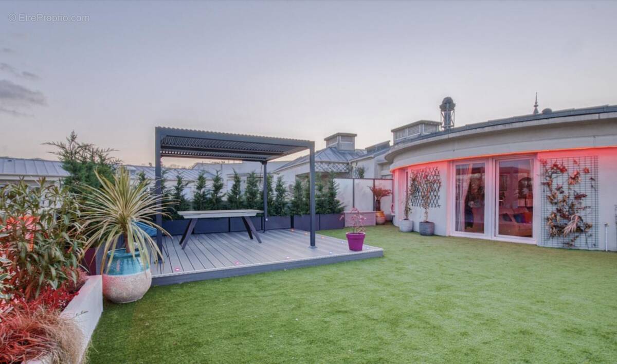 Appartement à PARIS-19E