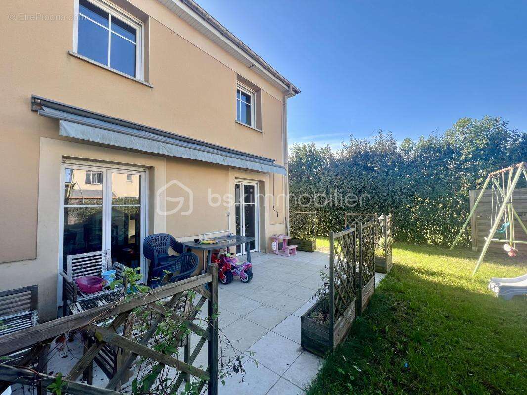 Maison à ANGERVILLE