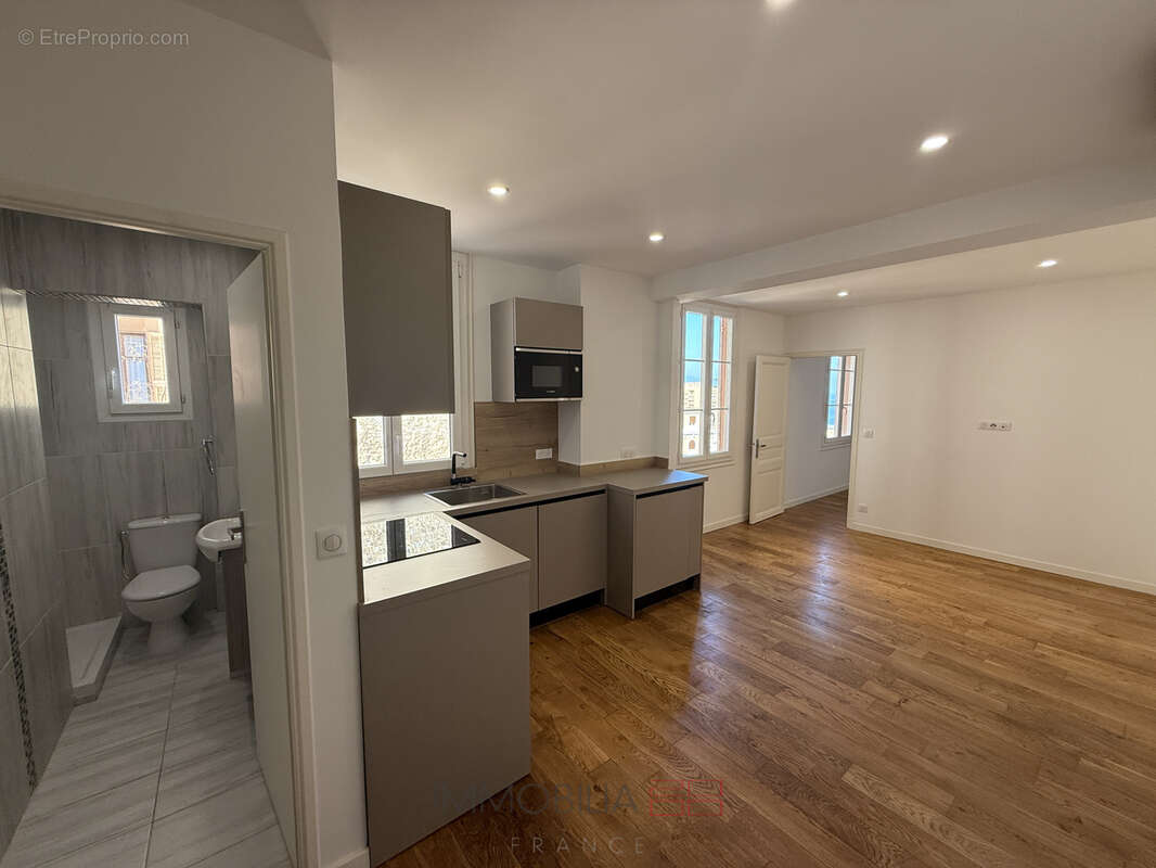 Appartement à BEAUSOLEIL