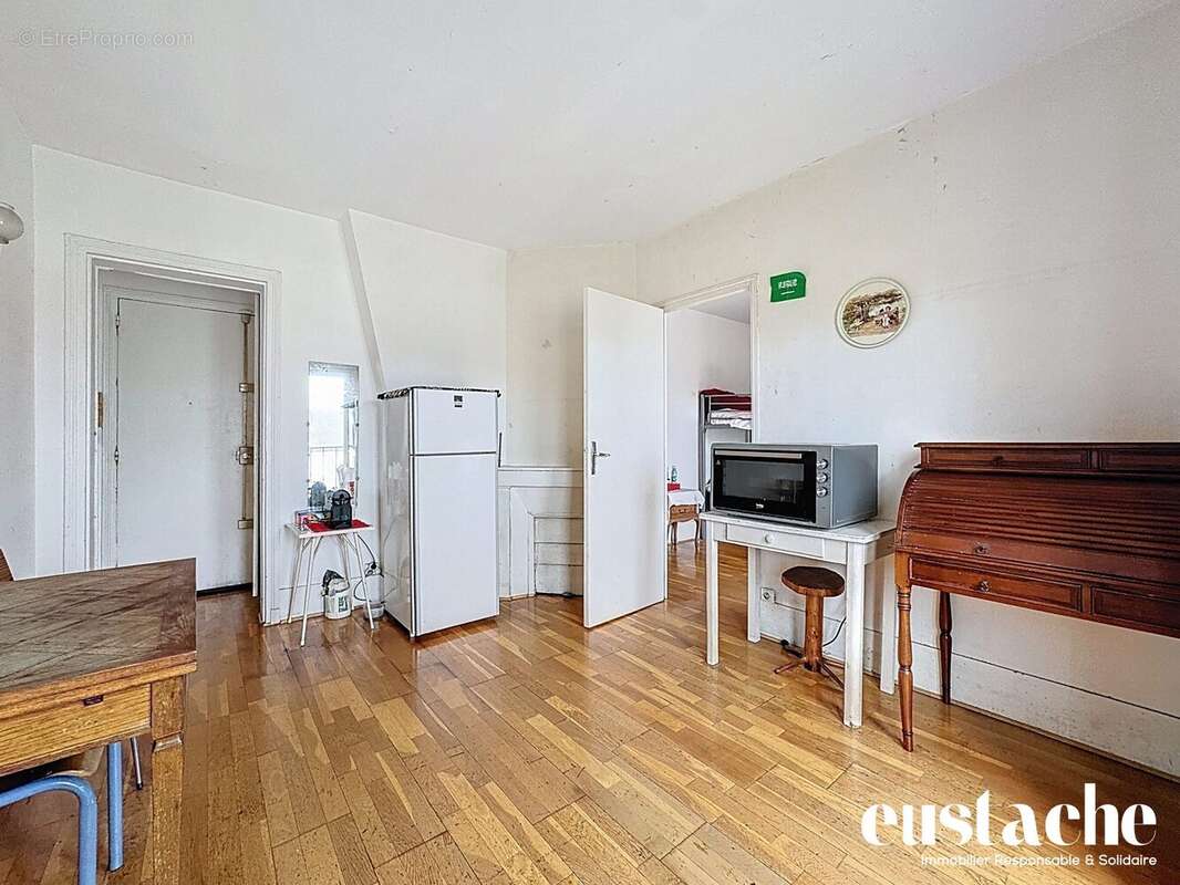Appartement à PARIS-11E