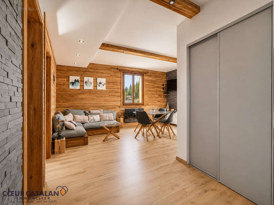 Appartement à FORMIGUERES