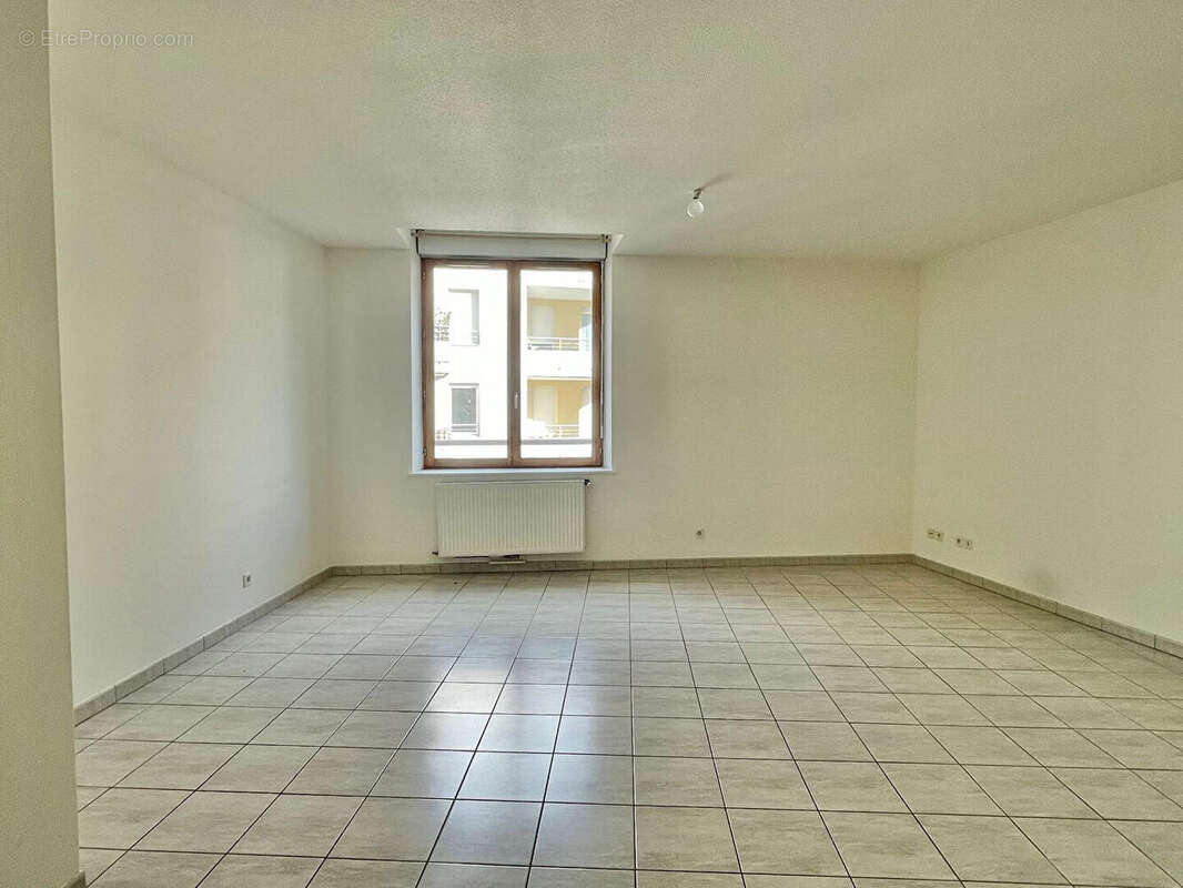 Appartement à BOURGOIN-JALLIEU