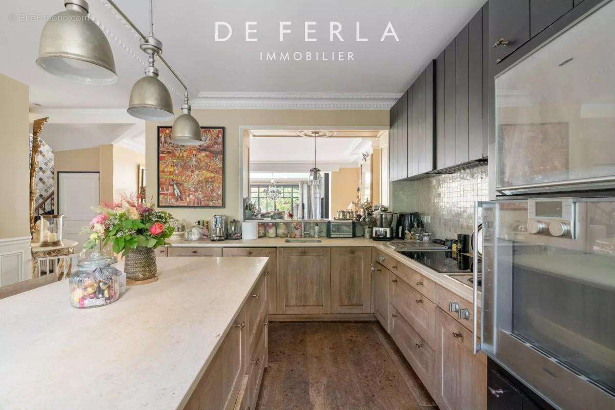 Maison à SAINT-MAUR-DES-FOSSES