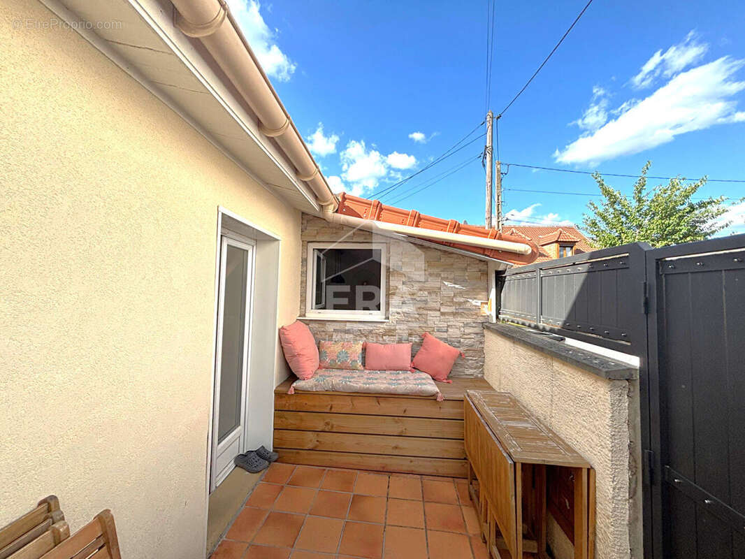 Maison à PONTAULT-COMBAULT