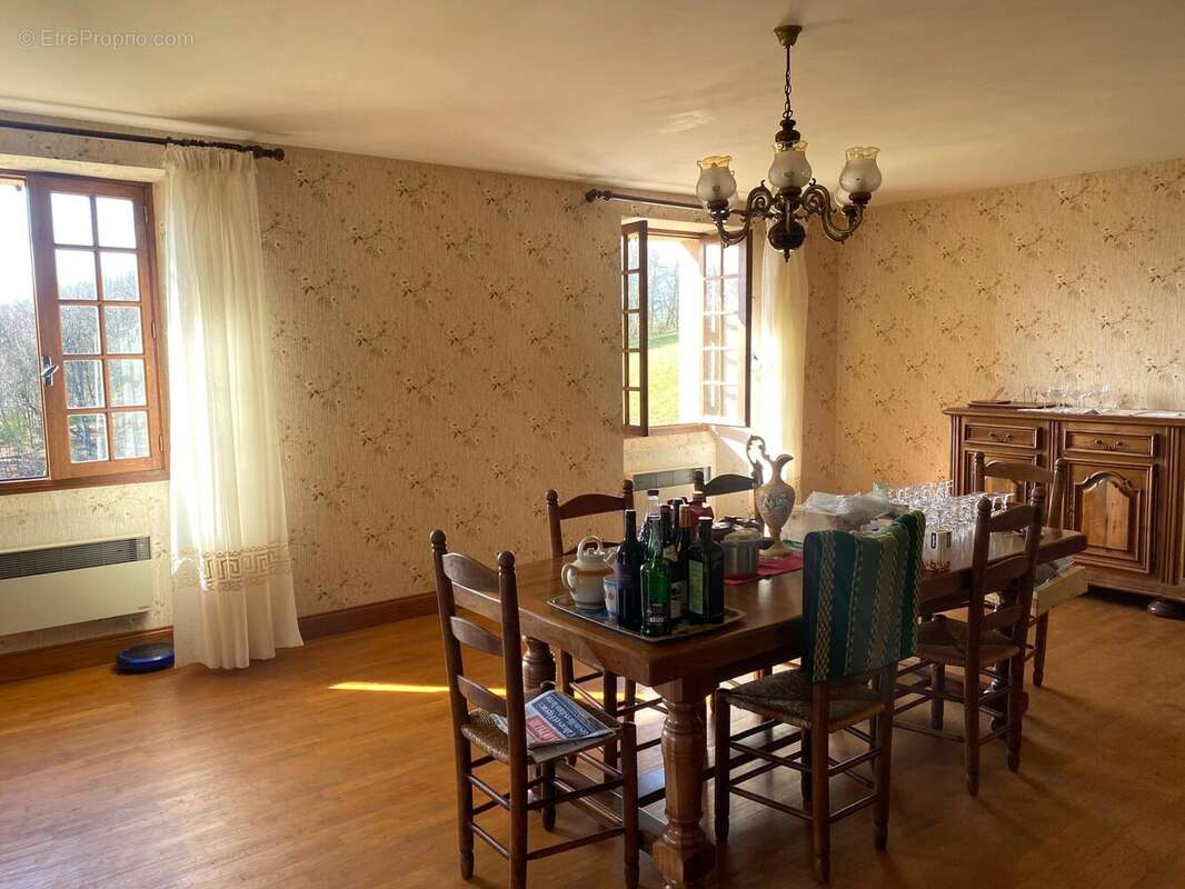 Photo 6 - Maison à LACAPELLE-MARIVAL