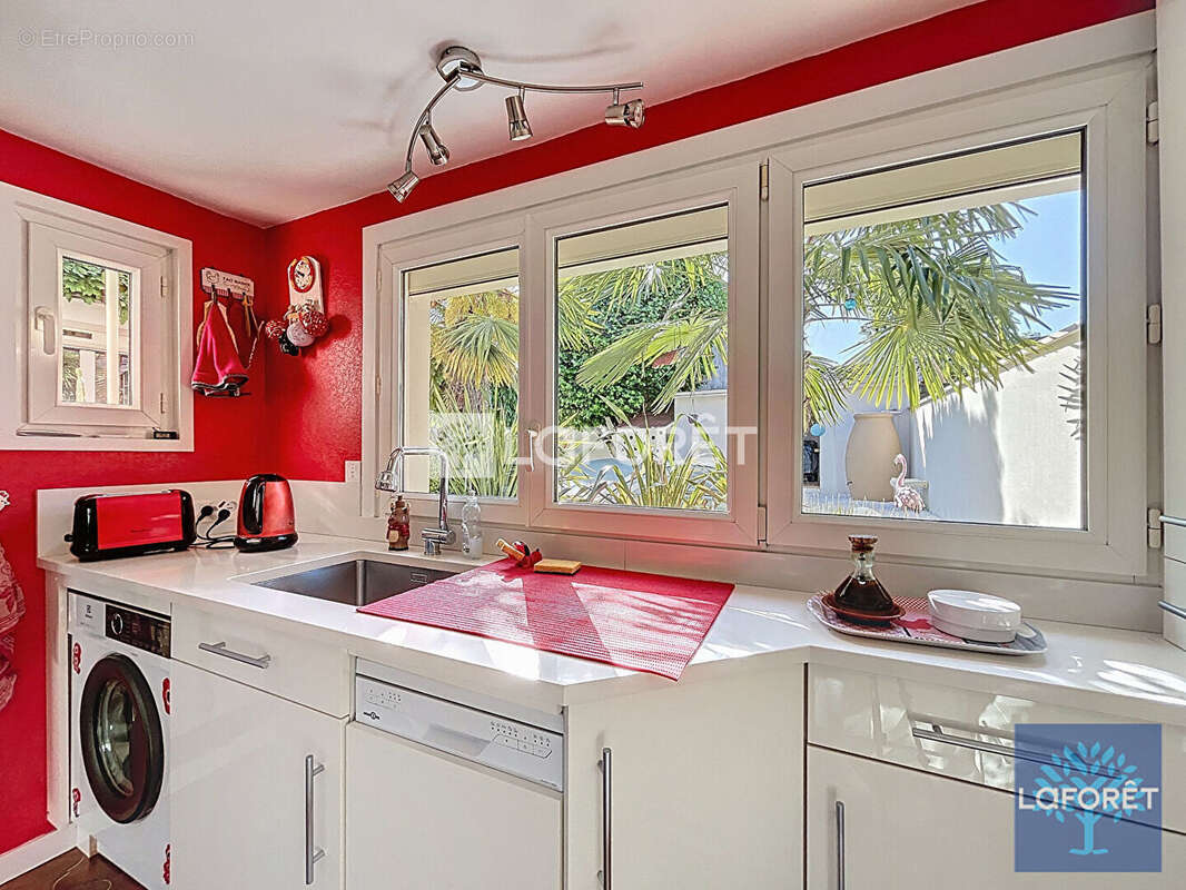 Maison à VIGNEUX-SUR-SEINE