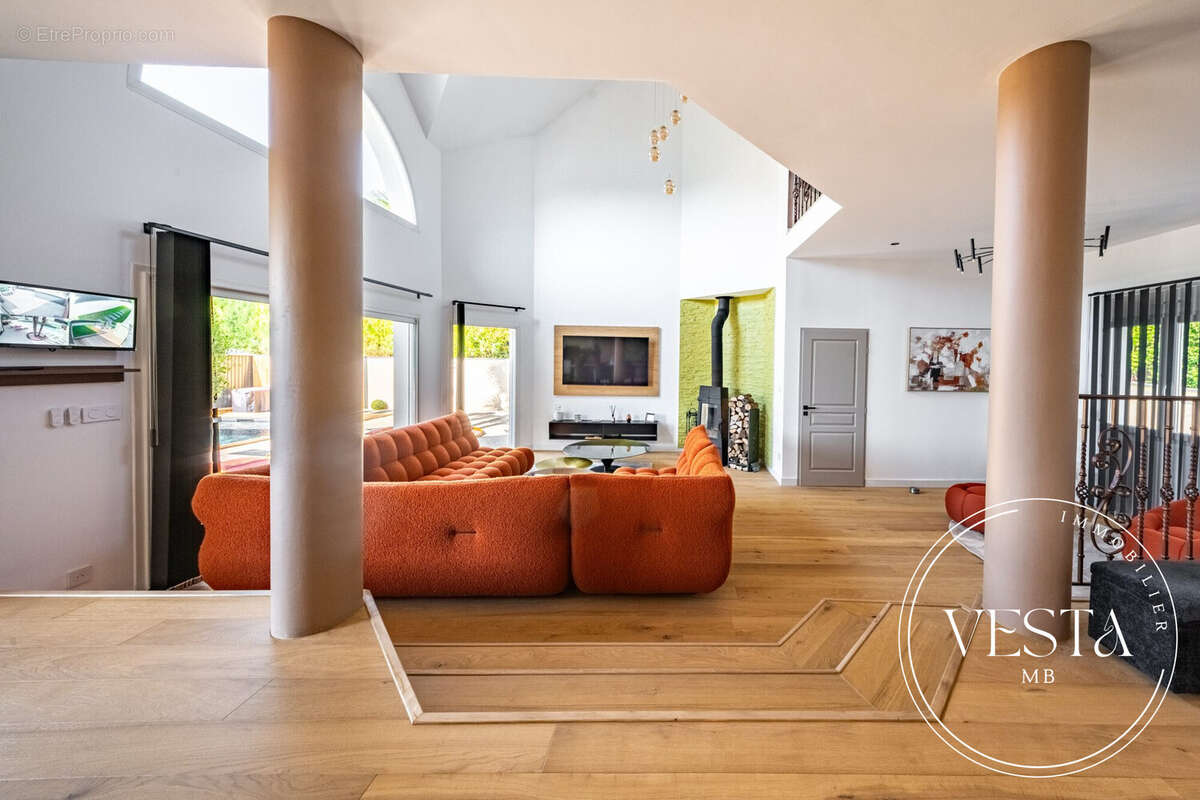Maison à FONTAINE-LES-DIJON
