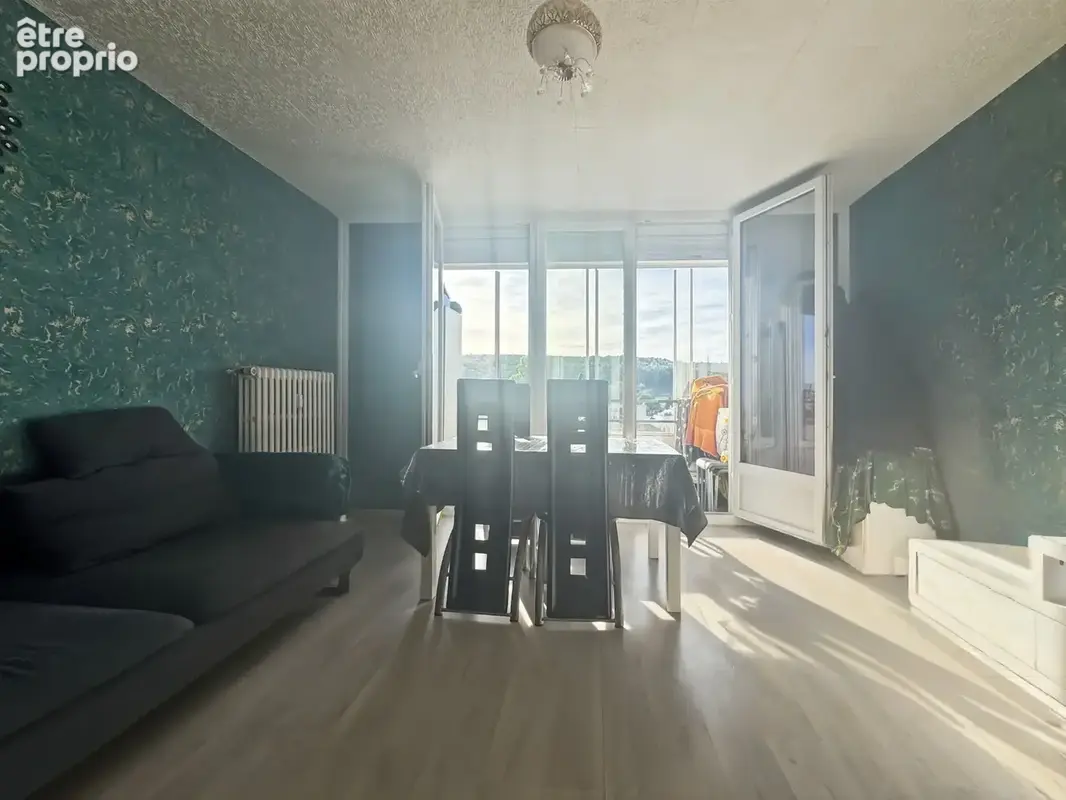 Appartement familial de 101 m2- 4 chambres - balcons - Chenôve (21) - photo 4