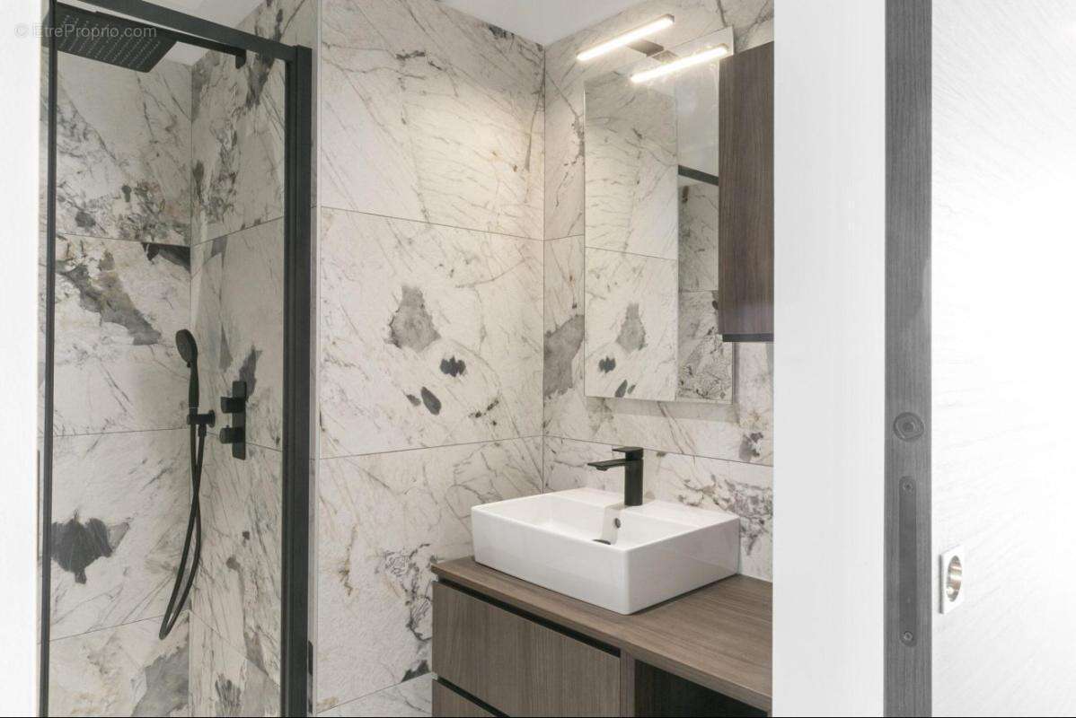 Appartement à CASTRIES