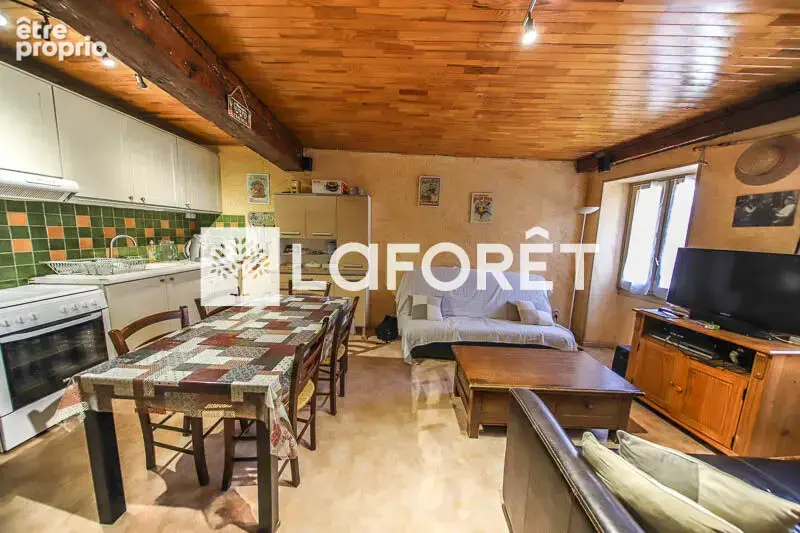 **maison type 4 + garage vouté + cave  - chateauroux-les-alpes - 4 pièces - photo 2